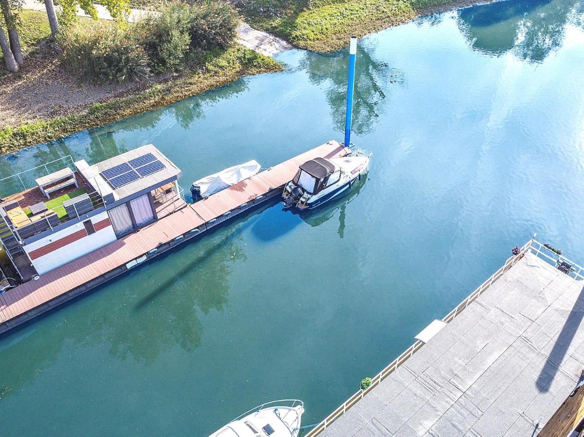 Houseboat villa.nautica Wiesbaden Extérieur photo